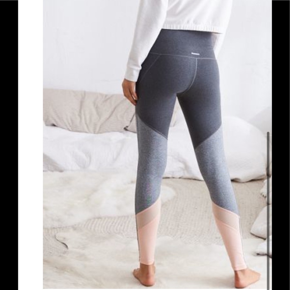 NWOT aerie by AE l chill move play leggings